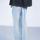 RELAXED STRAIGHT-LEG JEANS